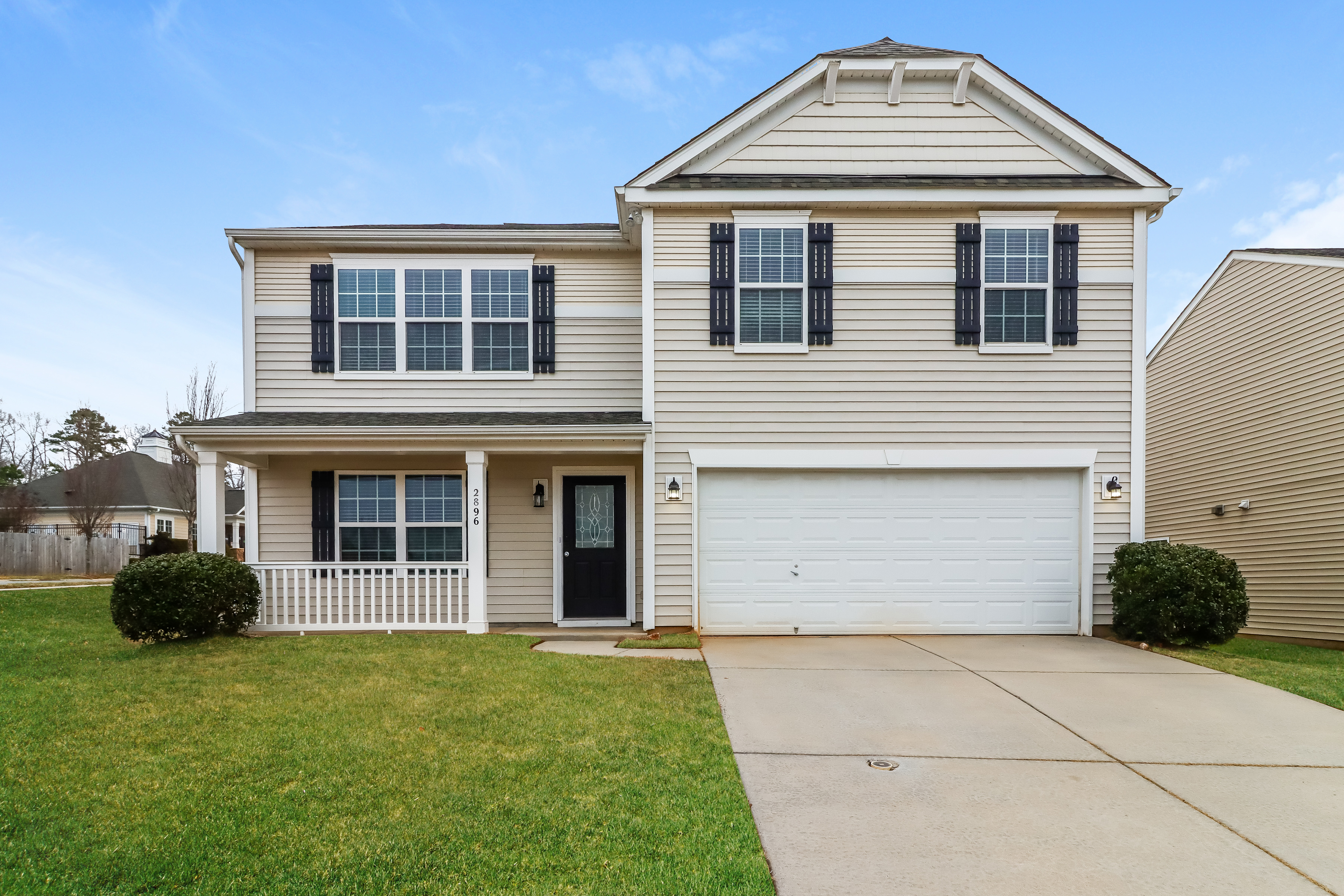 2896 VILLAGE CENTER DRIVE Dallas, NC 28034